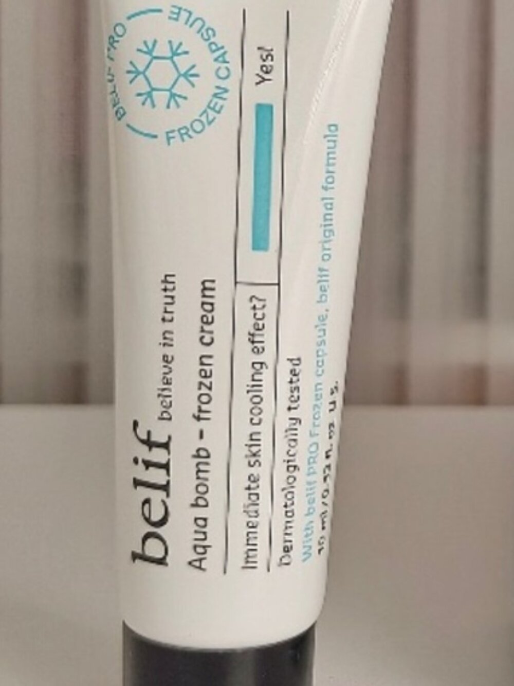 belif Aqua Bomb - Frozen Cream (Blue & White)